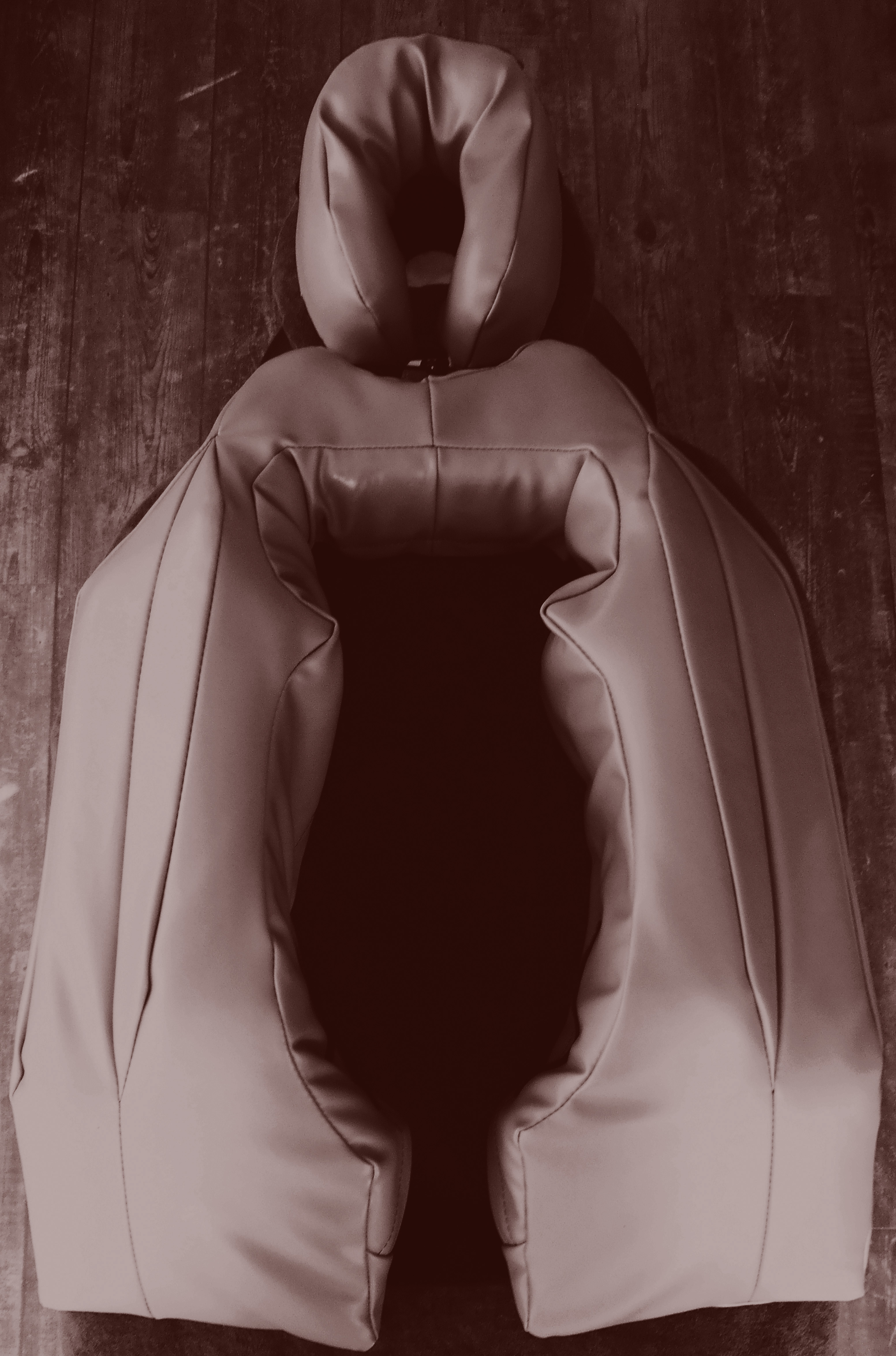 Pregnancy massage cushion